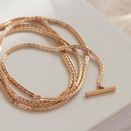 gold necklace